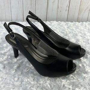 Life Stride Women’s Teller Sandal Size 5.5